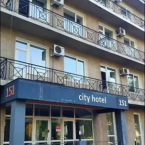 Отель Mika City Hotel ***
