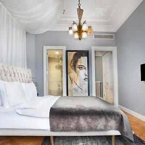 Lina Taksim Pera Former Walton Istanbul