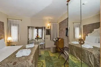 By Murat Royal Hotel Galata Provincia di Provincia di Istanbul 3*,